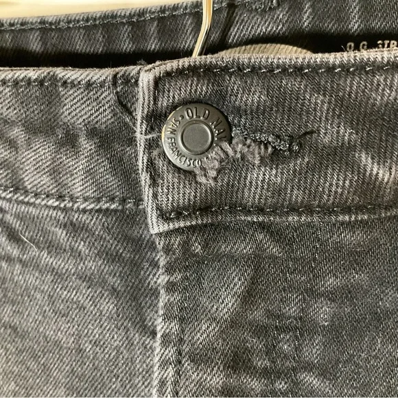 Old Navy Women’s High Rise Straight Leg Distressed Black Jeans.  Size 12 - Picture 3 of 5